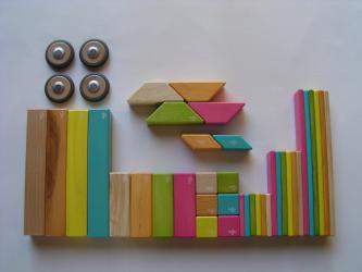 1044